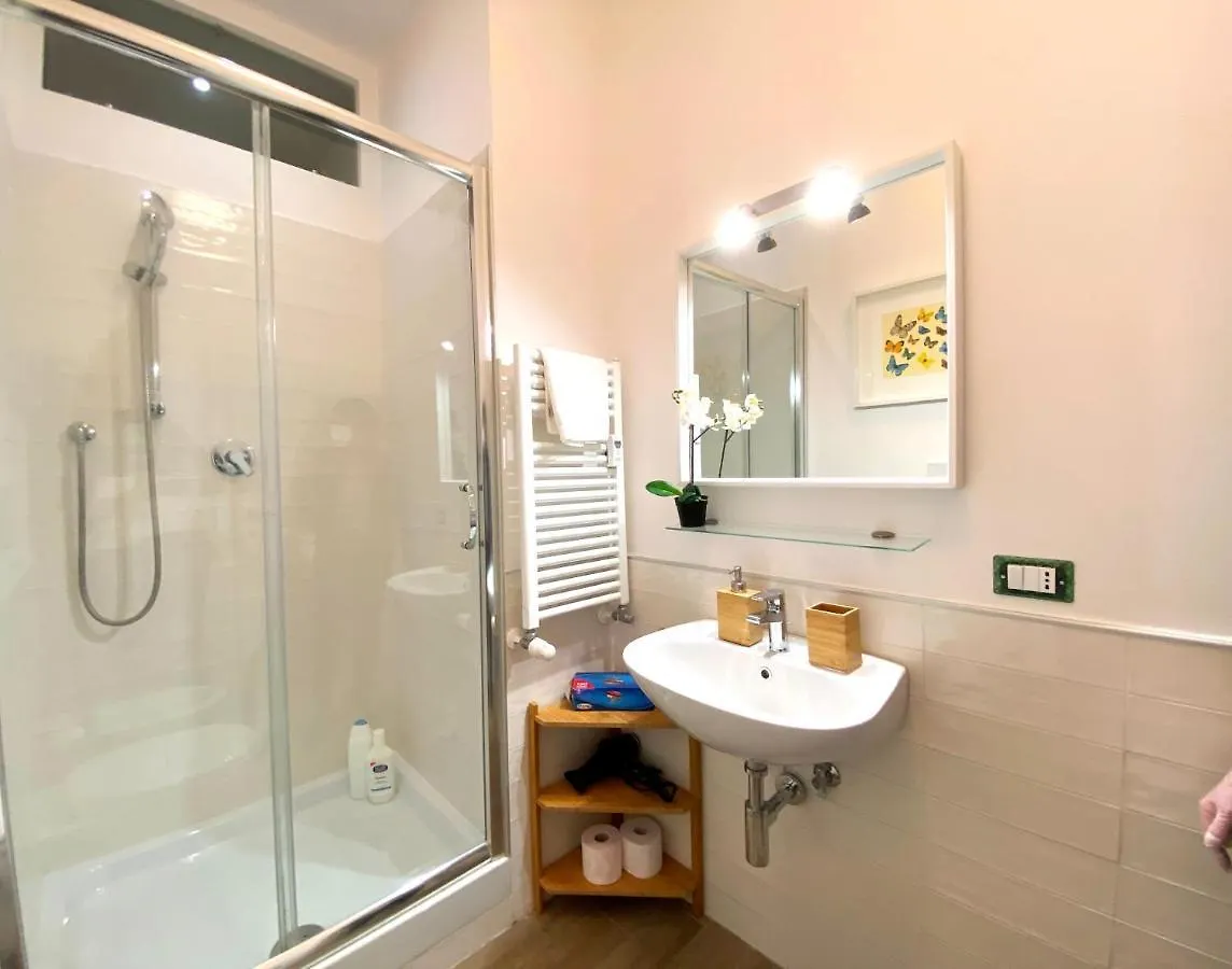 Apartment Butterfly Suite Rome Italy
