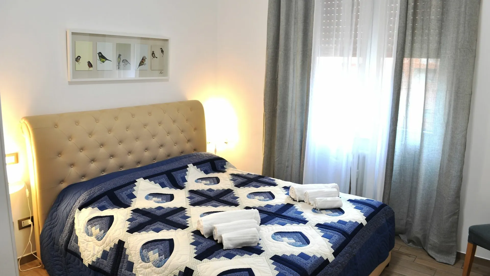 Butterfly Suite Rome 0*,